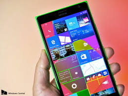 حداقل امکانات برای بهره مندی از ویندوز ۱۰ موبایل