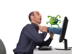 سرقت اطلاعات کامپیوتر با بدافزار و گوشی همراه