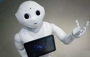 اولین فروشگاه تمام رباتیک دنیا