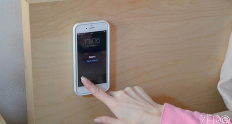 قاب آیفون ضد جاذبه