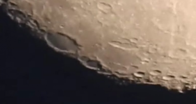 زوم خیره کننده تا کره ماه2