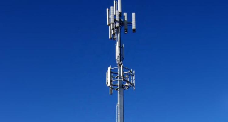 هشدار پلیس فتا درباره دکل مخابراتی