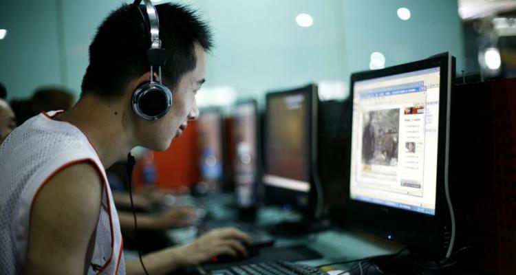 کاربرانی که روی هر چیز کلیک می کنند