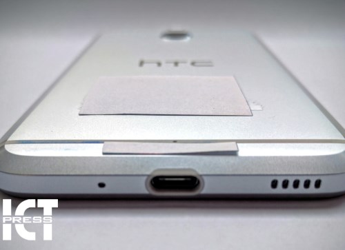 خداحافظی HTC با جک آیفون