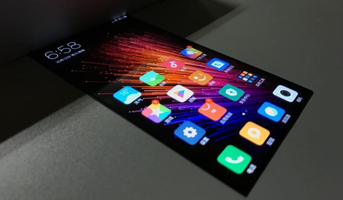 شیائومی با صفحه نمایش منعطف