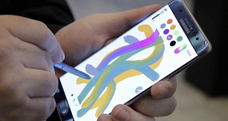 آنتن نوت 7 قطع می شود