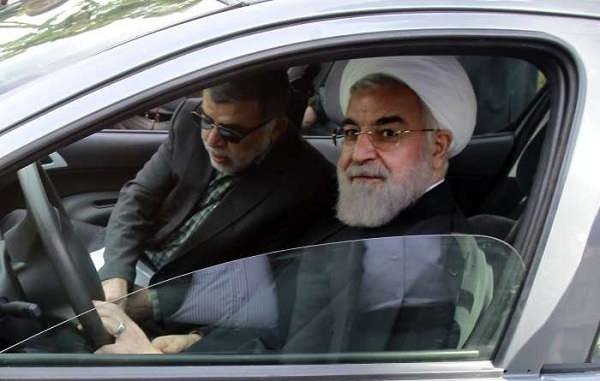 افتتاح خودروی برقی یوز