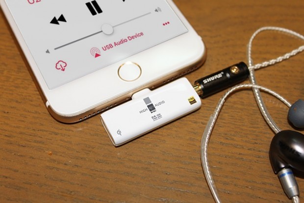 آداپتور چند کاره آیفون 7